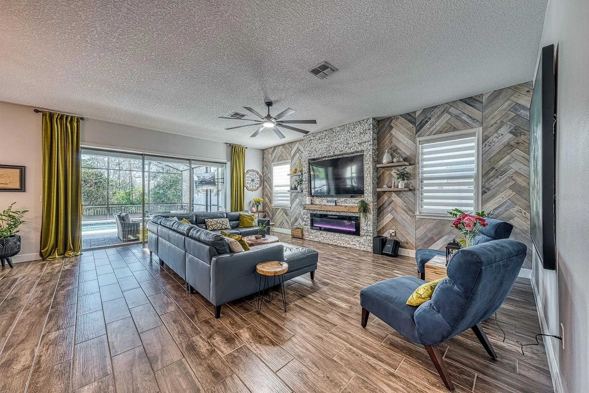 14330 Alafaya Oak Bend Orlando FL 32828