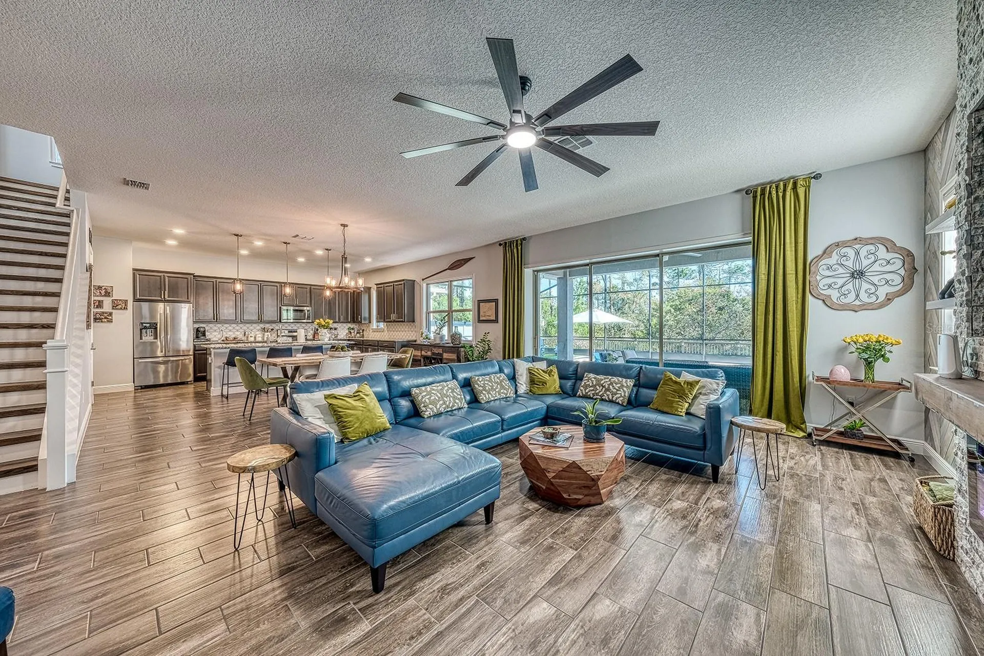 14330 Alafaya Oak Bend Orlando FL 32828