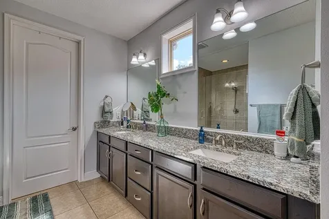 14330 Alafaya Oak Bend Orlando FL 32828