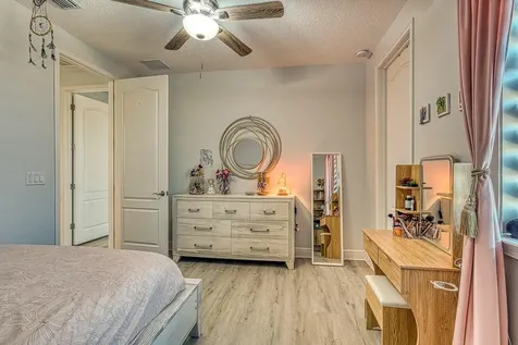 14330 Alafaya Oak Bend Orlando FL 32828