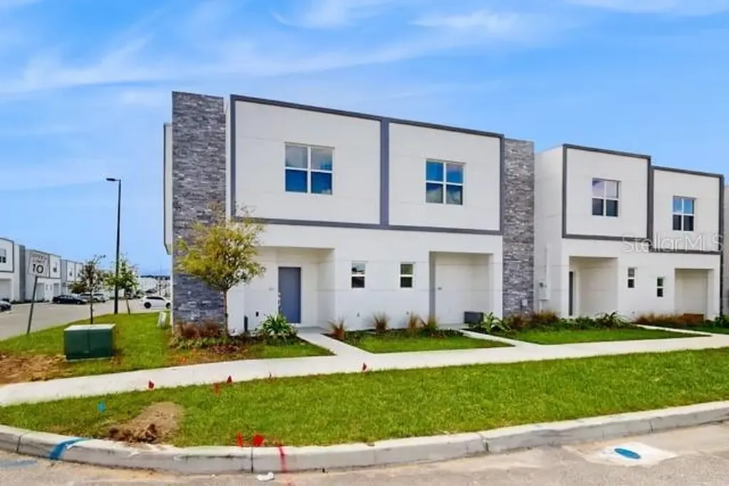 213 Famagusta Drive Davenport FL 33896