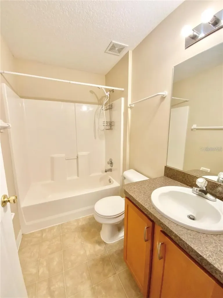 48 Karas Trail Palm Coast FL 32164