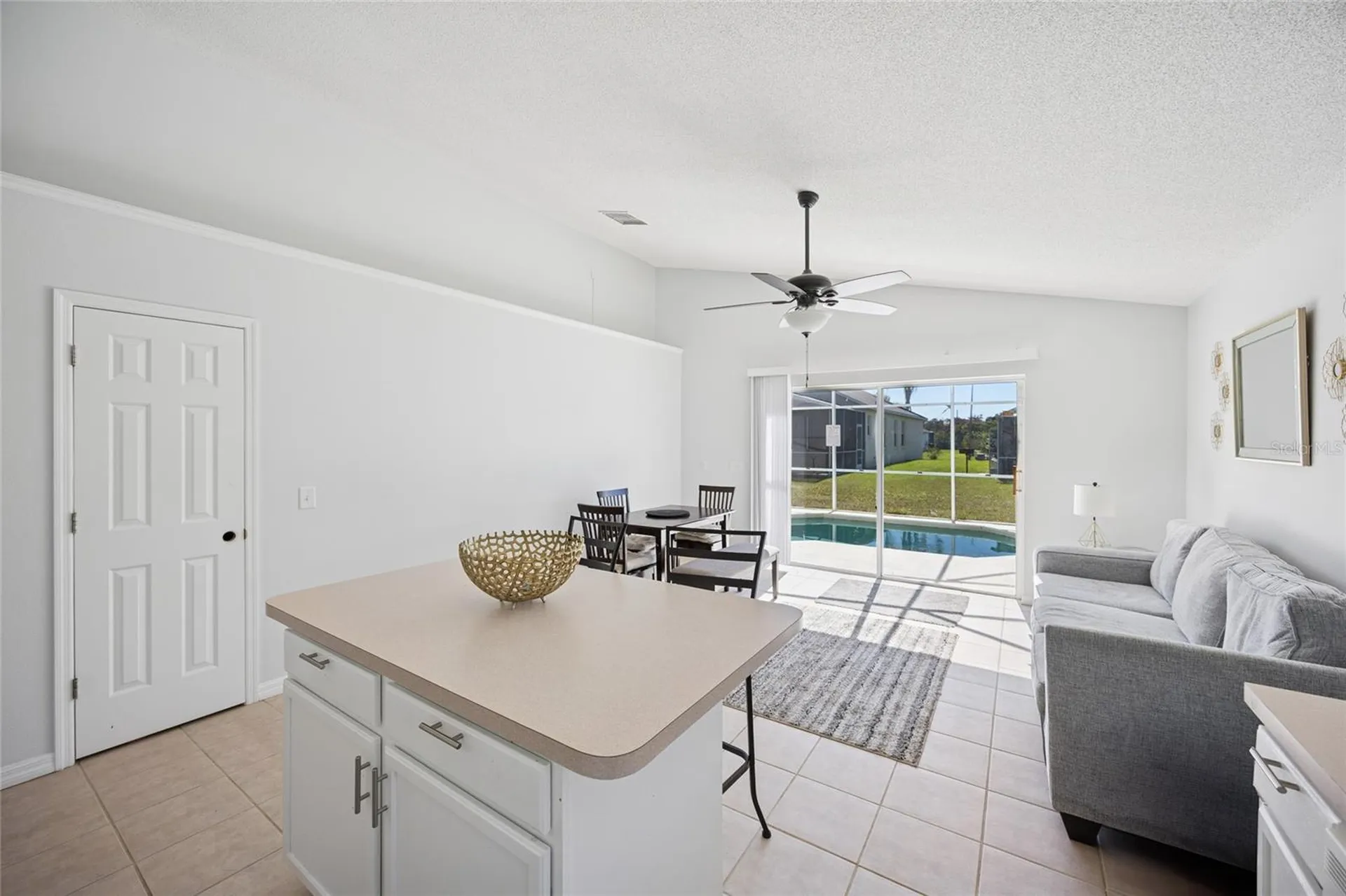 222 Lake Shore Parkway Davenport FL 33896
