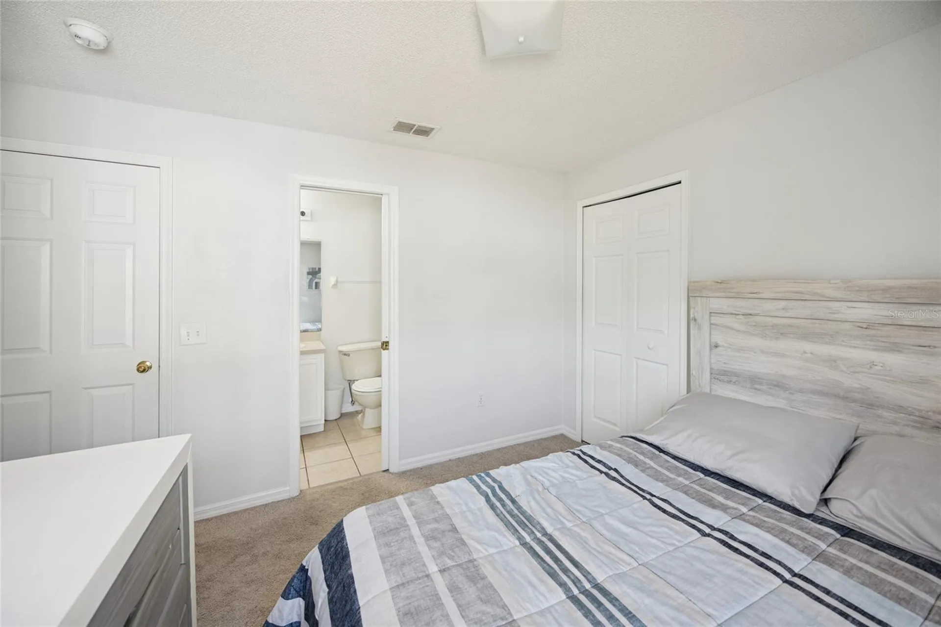 222 Lake Shore Parkway Davenport FL 33896