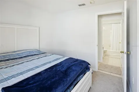 222 Lake Shore Parkway Davenport FL 33896