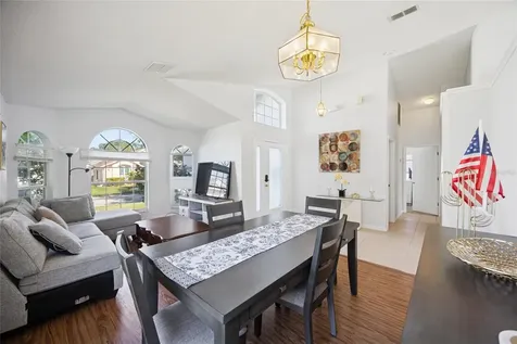 222 Lake Shore Parkway Davenport FL 33896