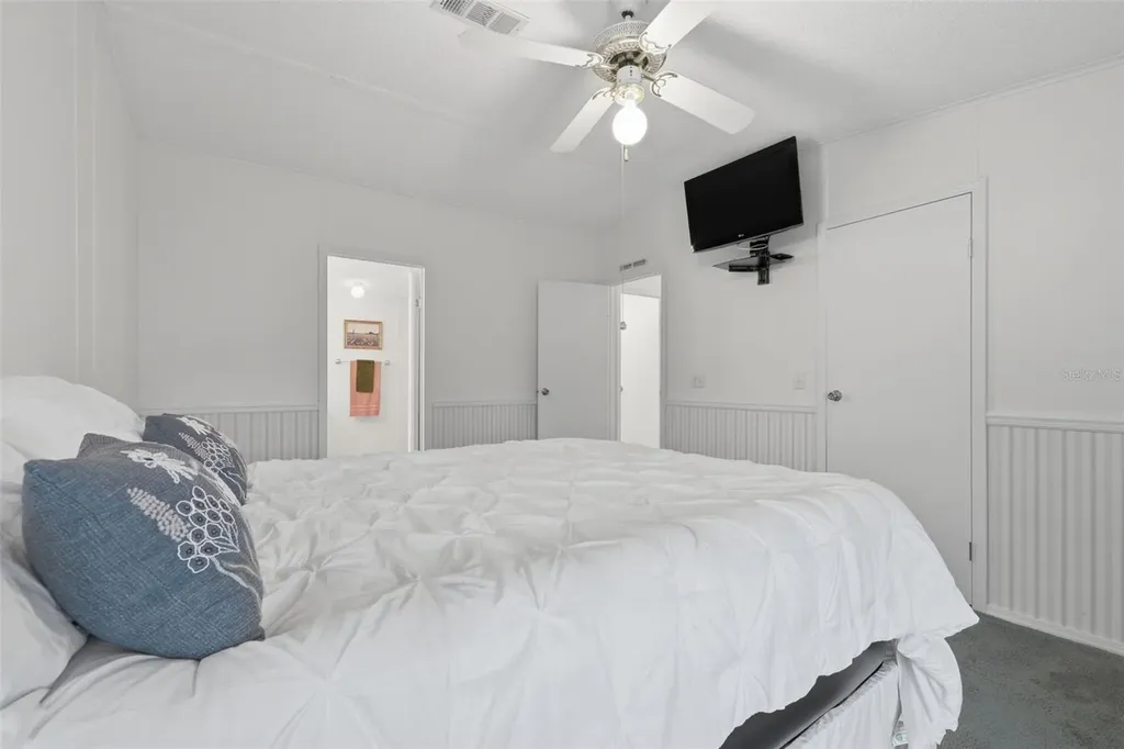 266 Douglas Park Avenue Davenport FL 33897