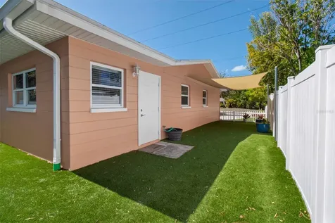 5723 1st Street NE St Petersburg FL 33703