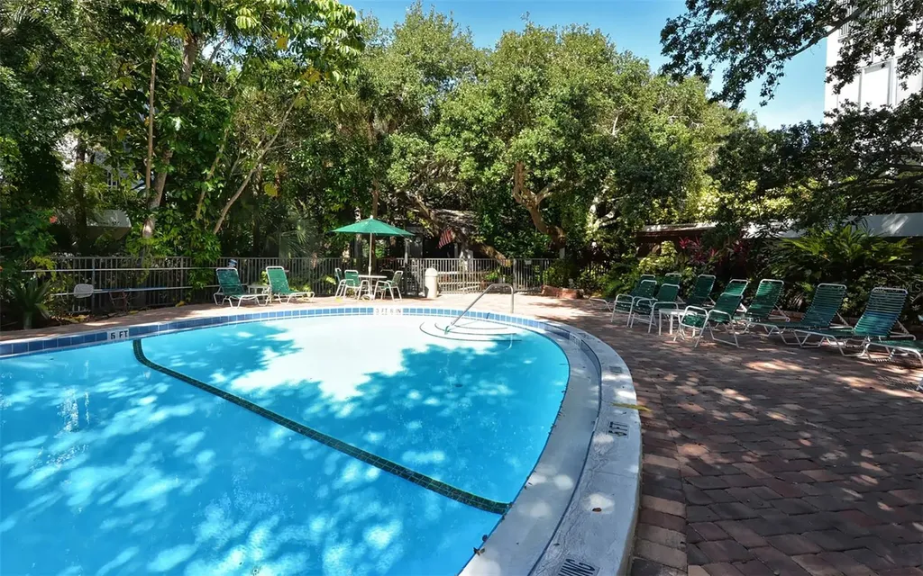1200 East Peppertree Lane Sarasota FL 34242