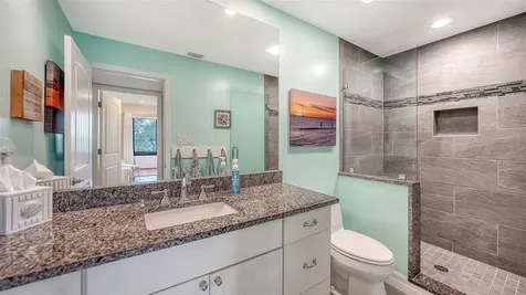 1200 East Peppertree Lane Sarasota FL 34242