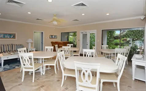1200 East Peppertree Lane Sarasota FL 34242