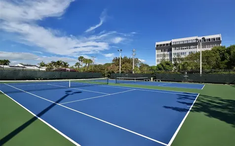 1200 East Peppertree Lane Sarasota FL 34242