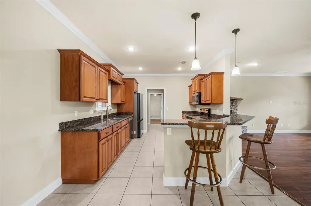 25178 SW 20th Avenue Newberry FL 32669