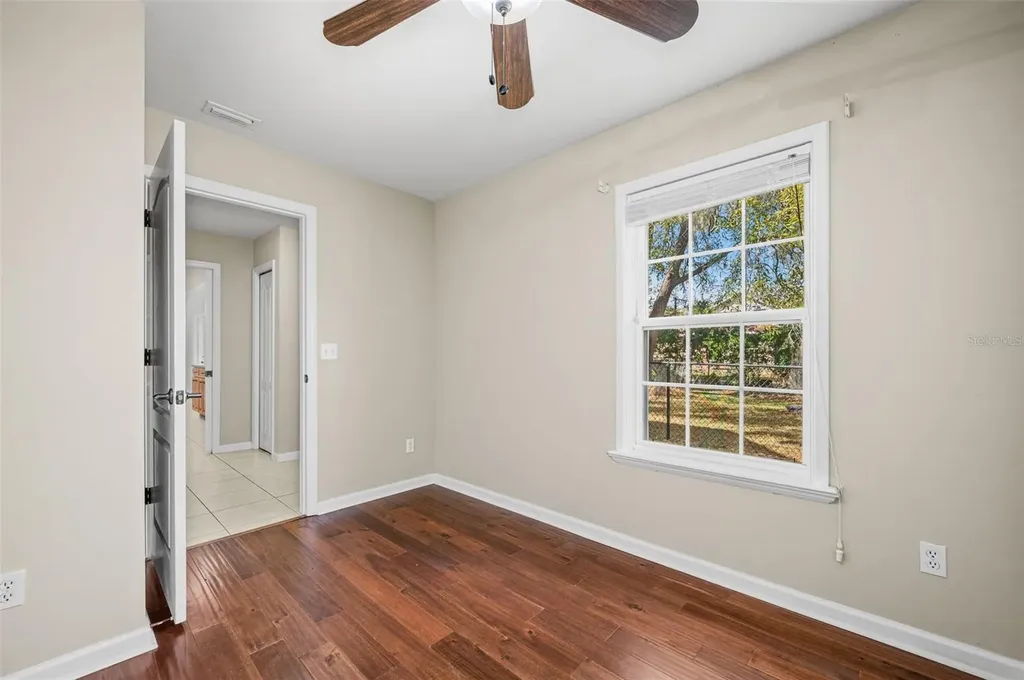 25178 SW 20th Avenue Newberry FL 32669