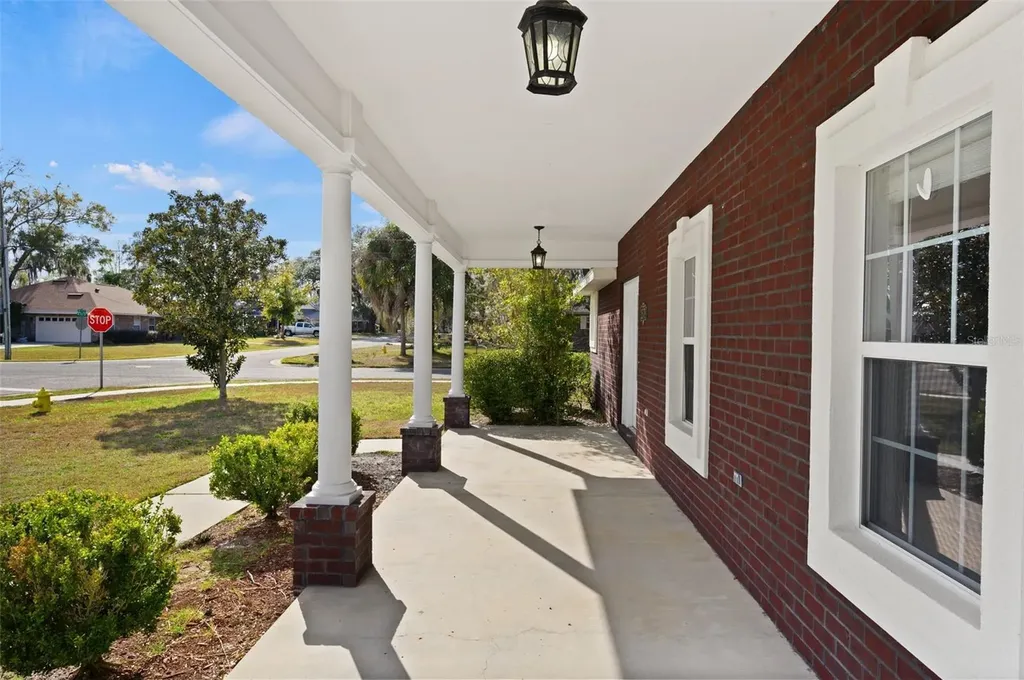 25178 SW 20th Avenue Newberry FL 32669