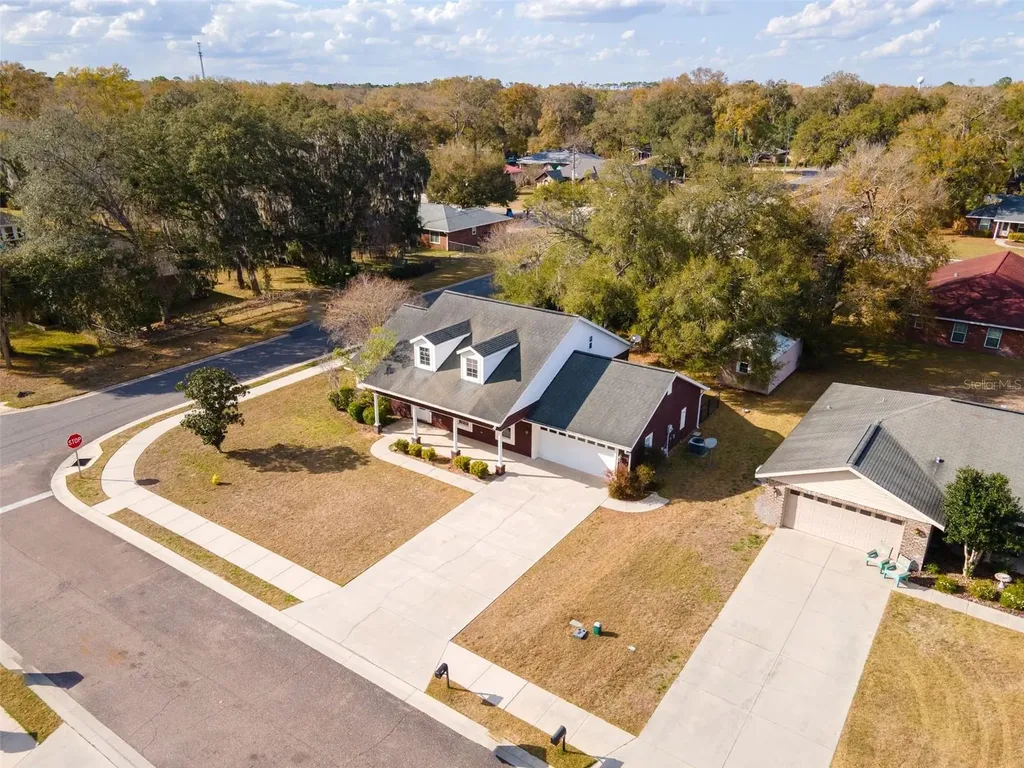 25178 SW 20th Avenue Newberry FL 32669