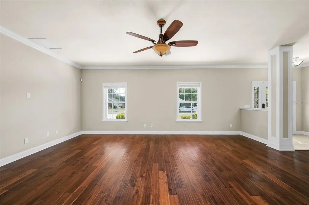 25178 SW 20th Avenue Newberry FL 32669