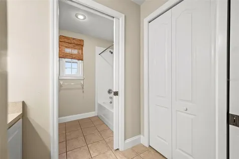 25178 SW 20th Avenue Newberry FL 32669