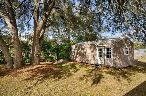 25178 SW 20th Avenue Newberry FL 32669