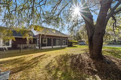 25178 SW 20th Avenue Newberry FL 32669