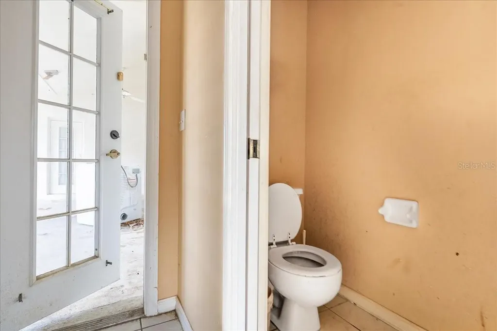 2621 Rolling Broak Drive Orlando FL 32837