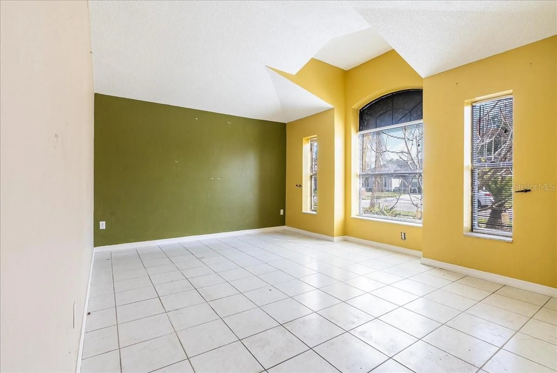 2621 Rolling Broak Drive Orlando FL 32837
