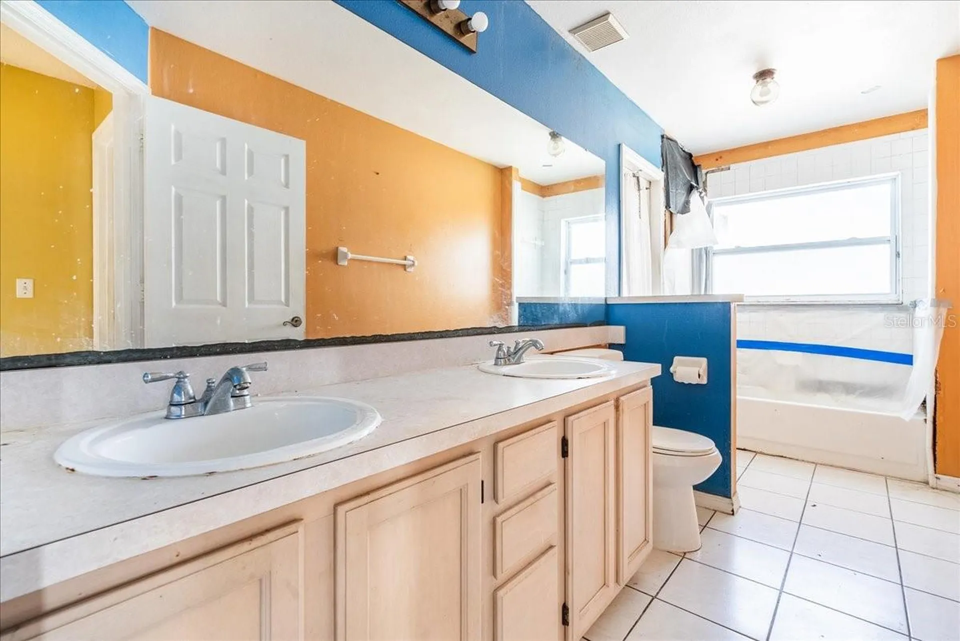2621 Rolling Broak Drive Orlando FL 32837