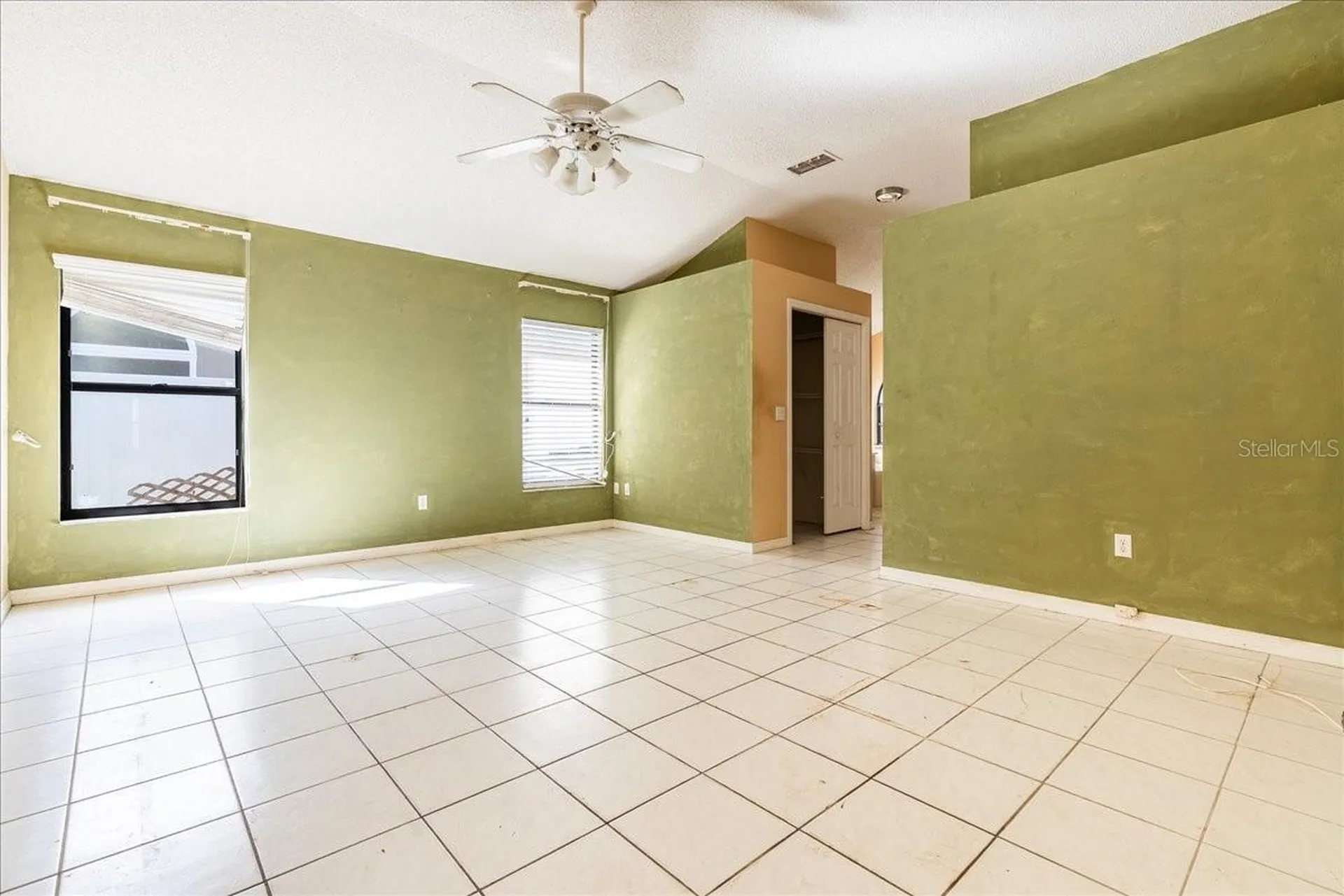 2621 Rolling Broak Drive Orlando FL 32837