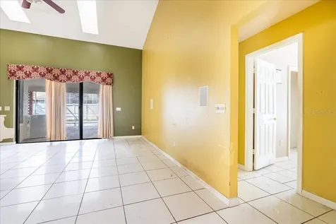 2621 Rolling Broak Drive Orlando FL 32837