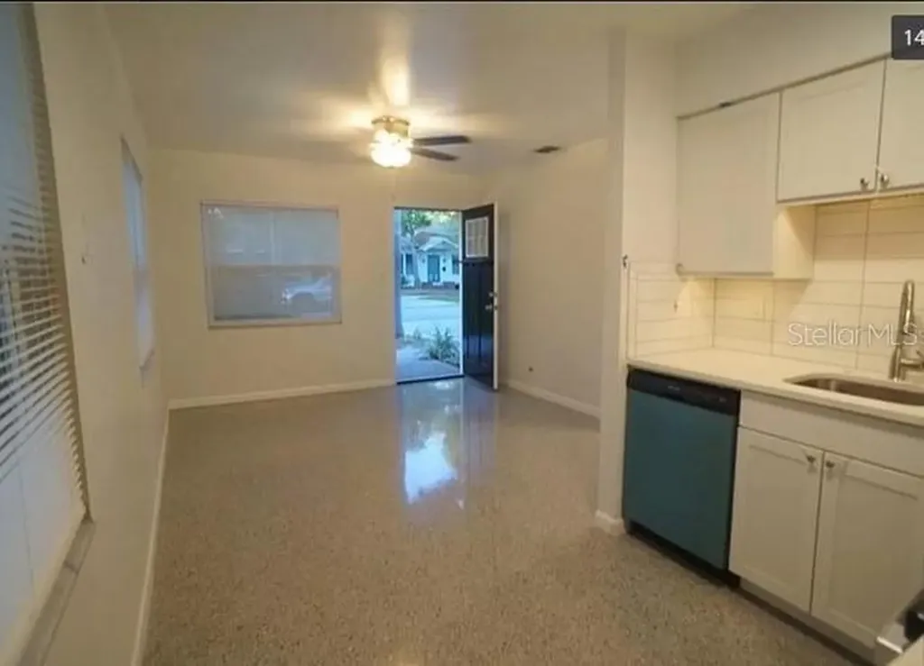 902 S Bruce Street Tampa FL 33606