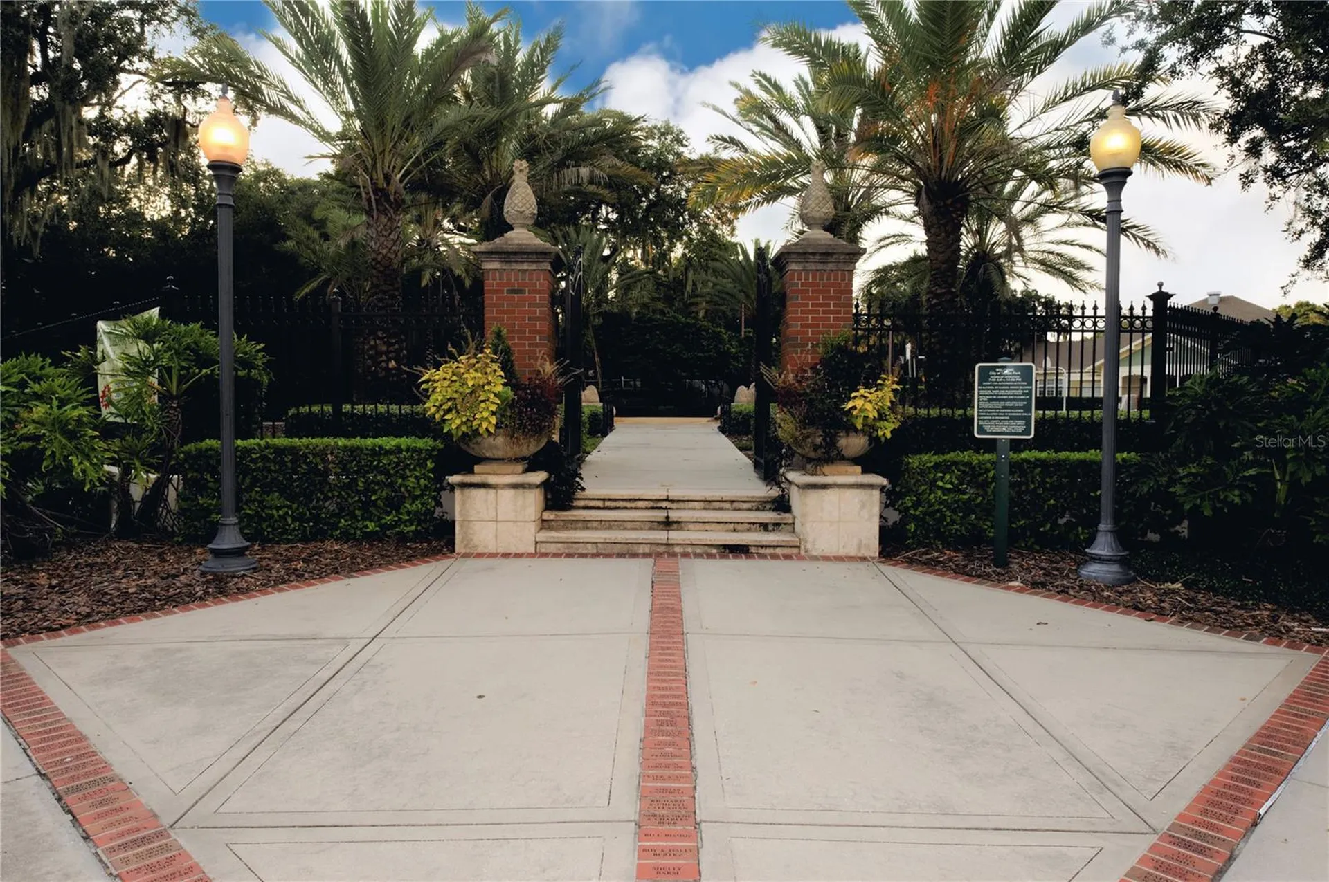 902 S Bruce Street Tampa FL 33606