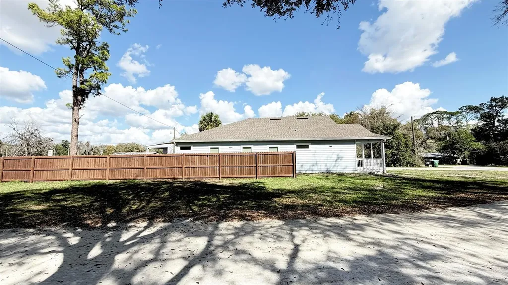 25248 SW 1st Avenue Newberry FL 32669