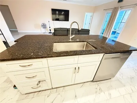 25248 SW 1st Avenue Newberry FL 32669