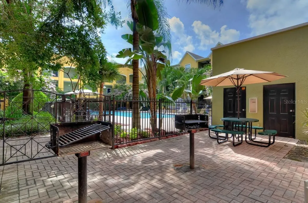1810 E Palm Avenue Tampa FL 33605