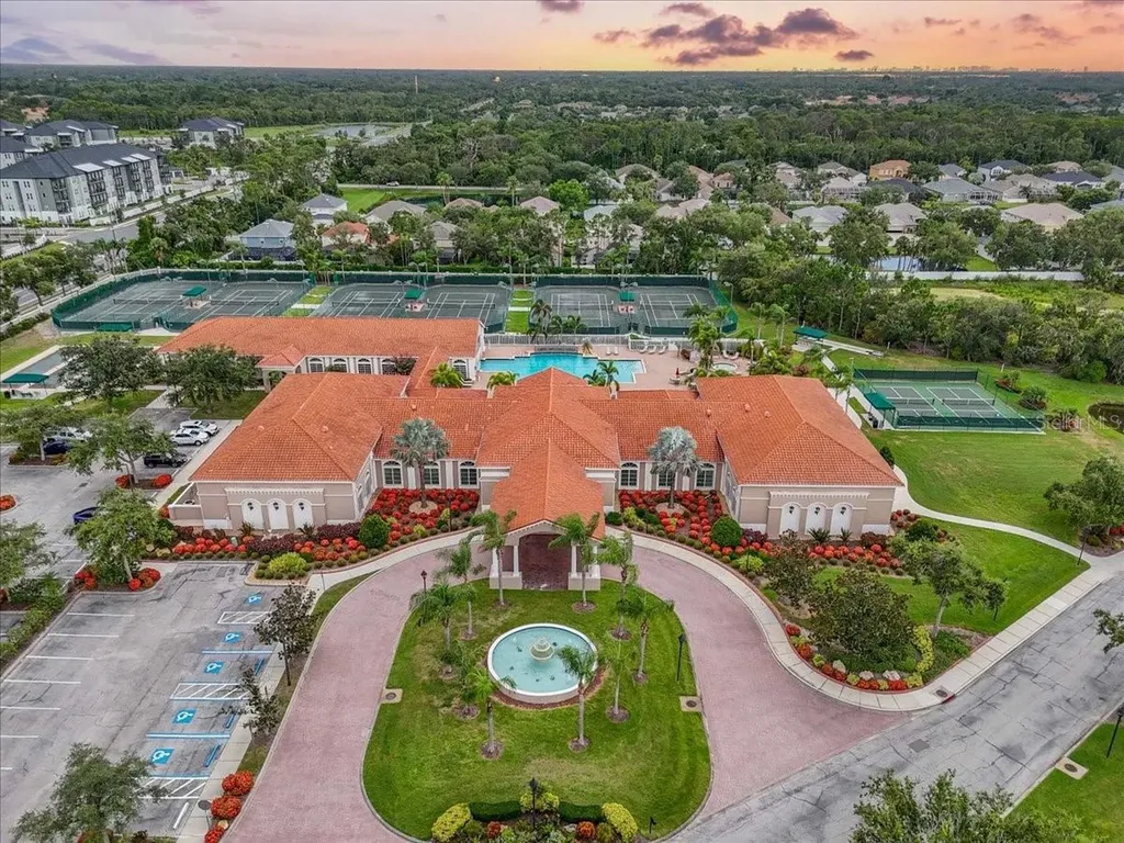 4246 65th Place E Sarasota FL 34243