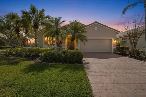 4246 65th Place E Sarasota FL 34243