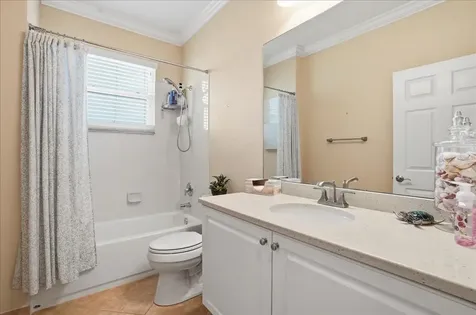 4246 65th Place E Sarasota FL 34243