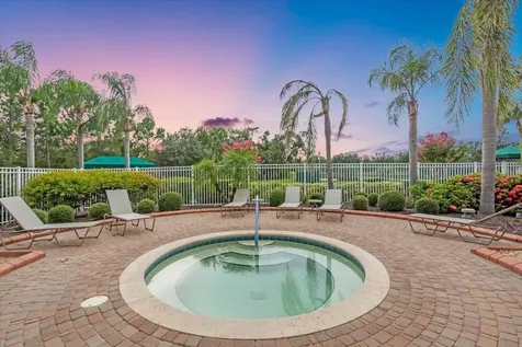 4246 65th Place E Sarasota FL 34243