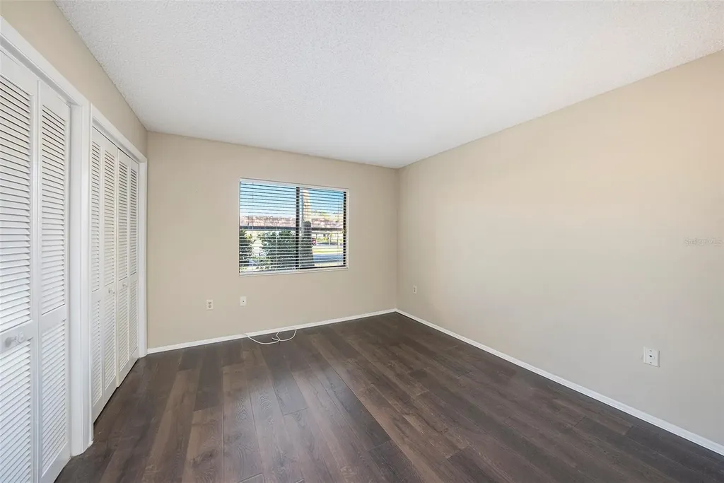 141 Lakeview Way Oldsmar FL 34677