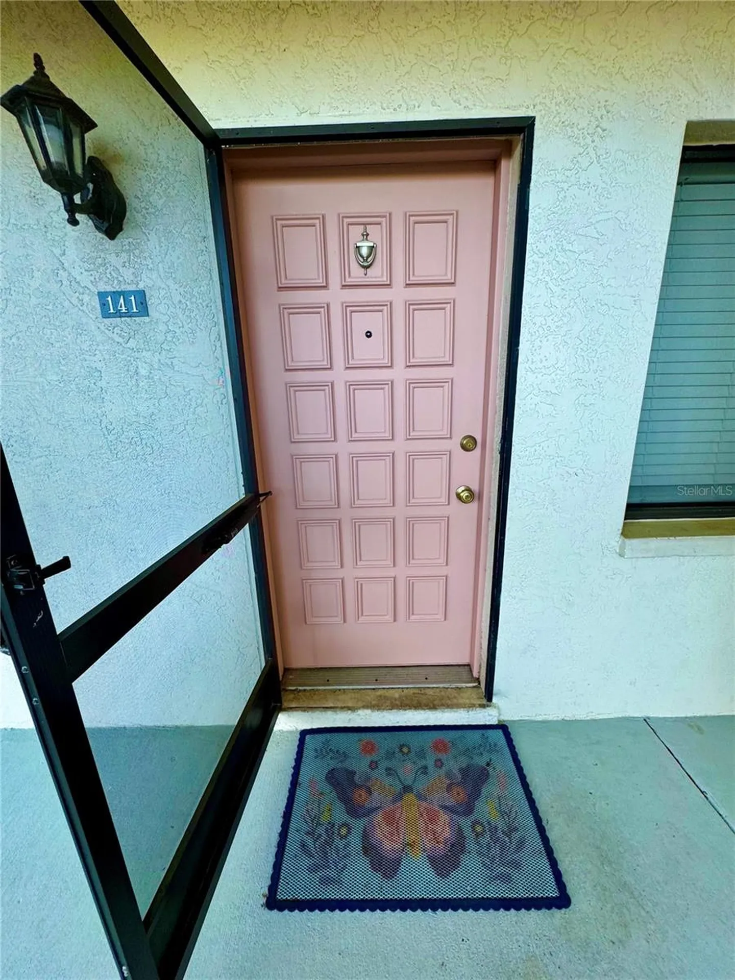 141 Lakeview Way Oldsmar FL 34677
