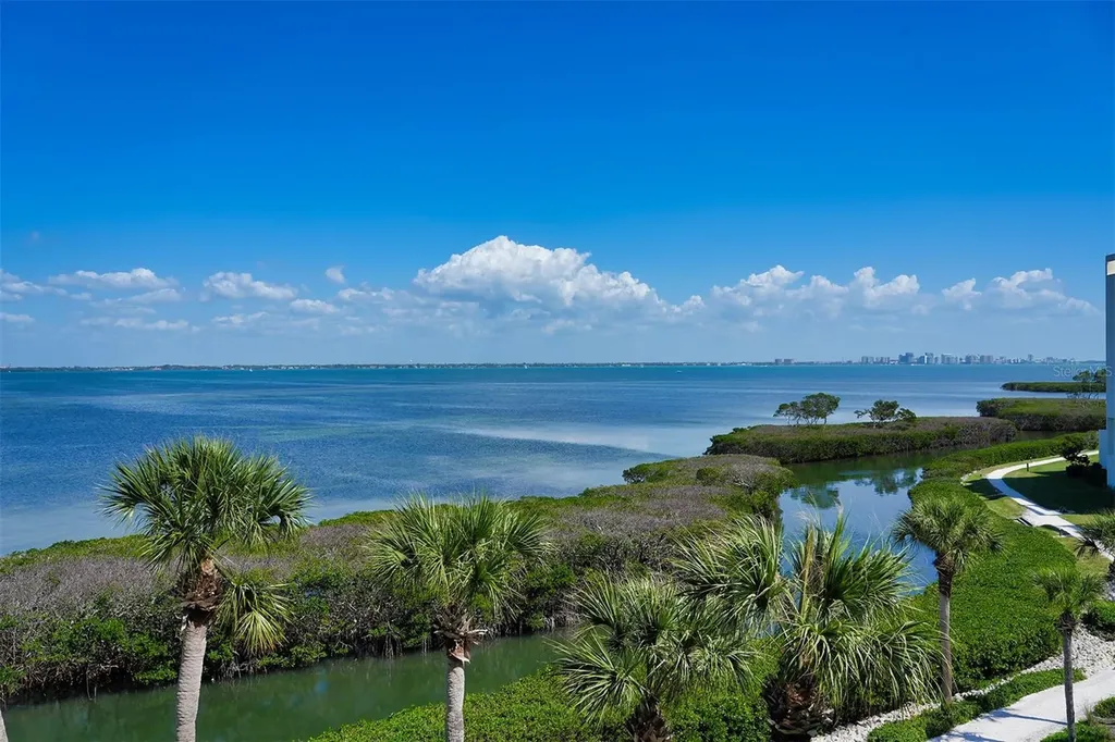 2110 Harbourside Drive Longboat Key FL 34228