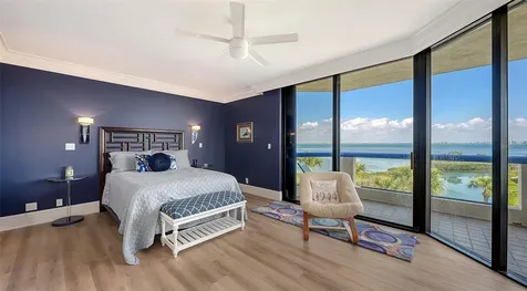 2110 Harbourside Drive Longboat Key FL 34228