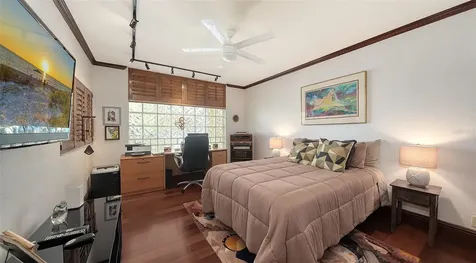 2110 Harbourside Drive Longboat Key FL 34228