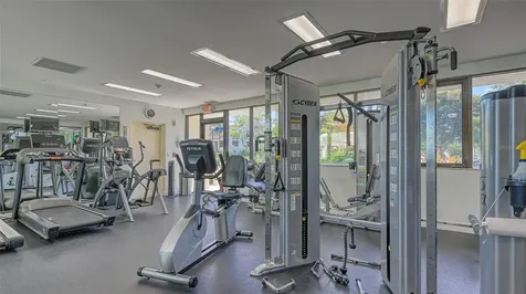 2110 Harbourside Drive Longboat Key FL 34228