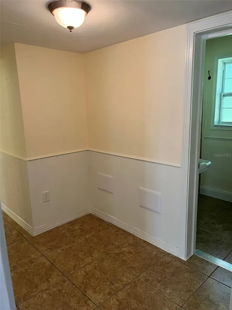122 NE 37th Terrace Ocala FL 34470