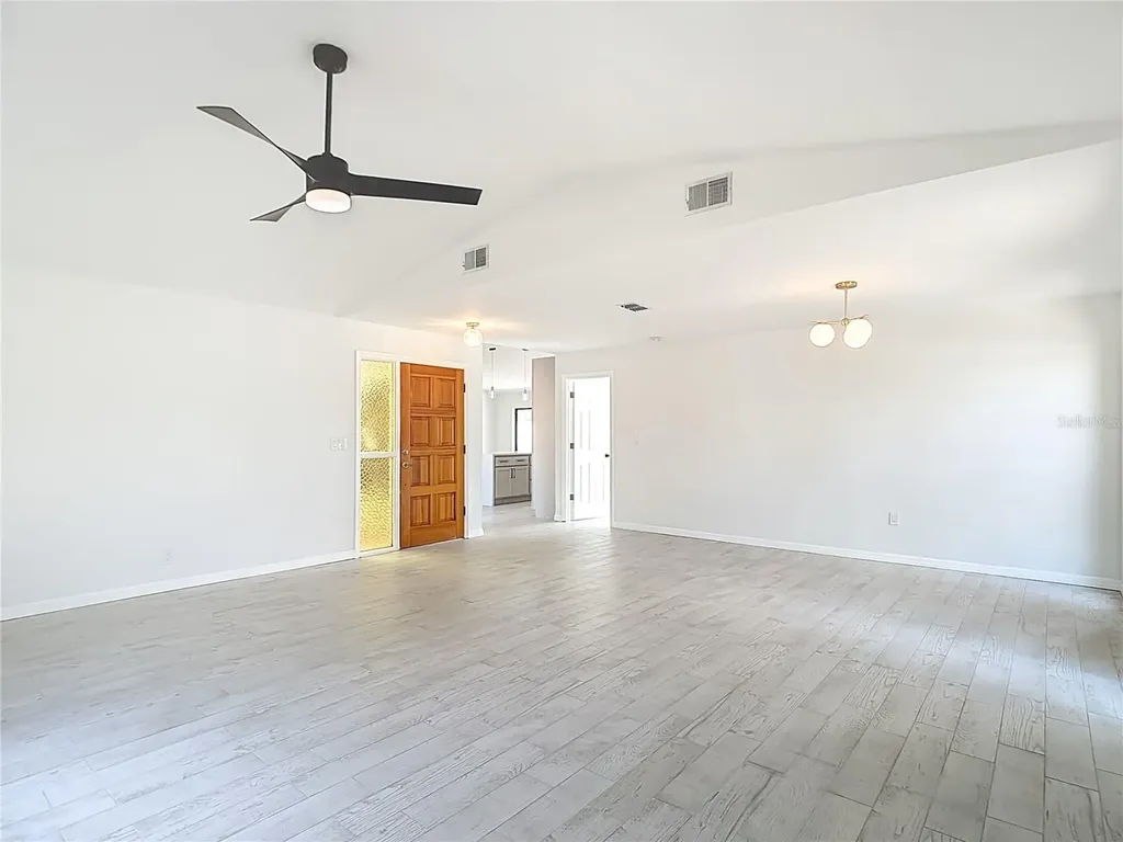 7478 Dundee Way Weeki Wachee FL 34613