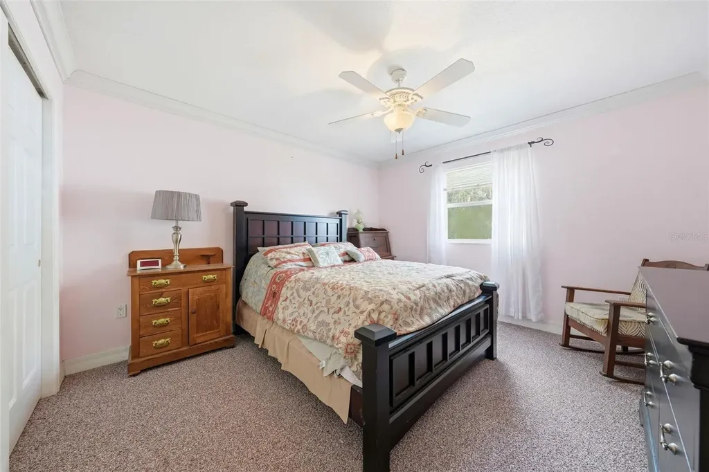 10639 SE Sunset Harbor Road Summerfield FL 34491