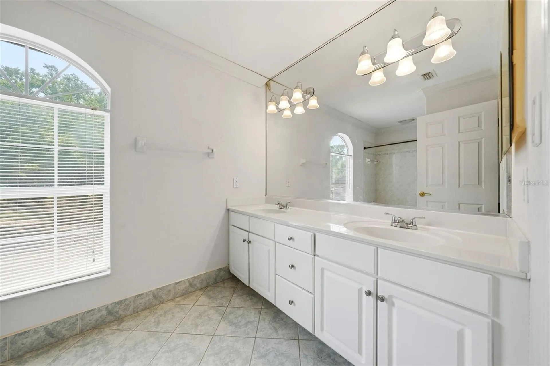 10639 SE Sunset Harbor Road Summerfield FL 34491