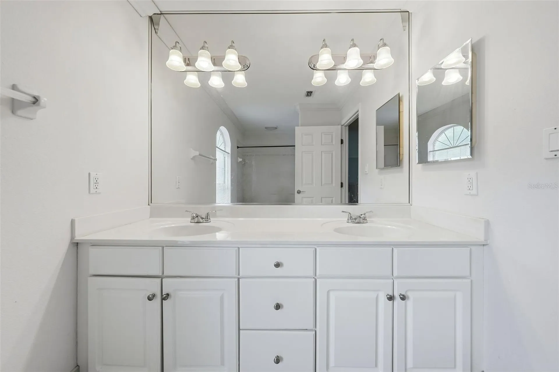 10639 SE Sunset Harbor Road Summerfield FL 34491