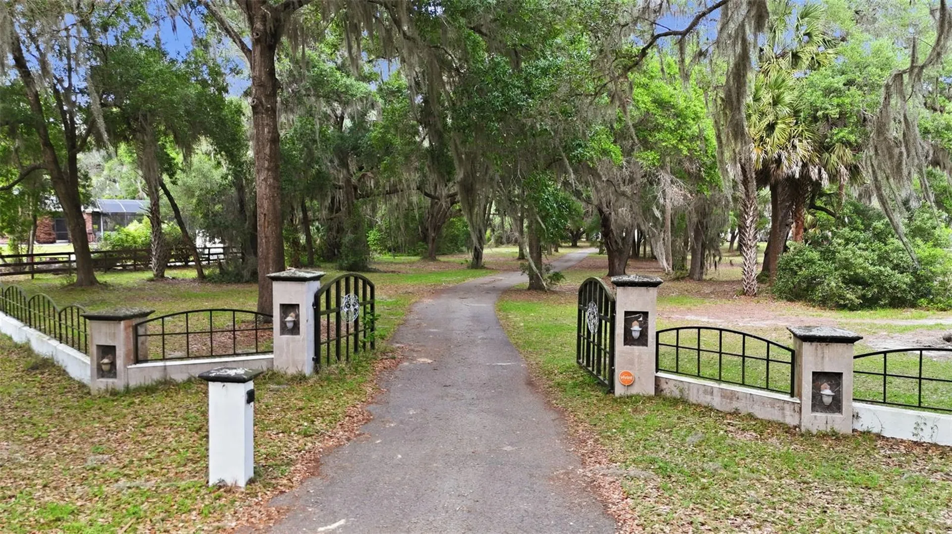 10639 SE Sunset Harbor Road Summerfield FL 34491